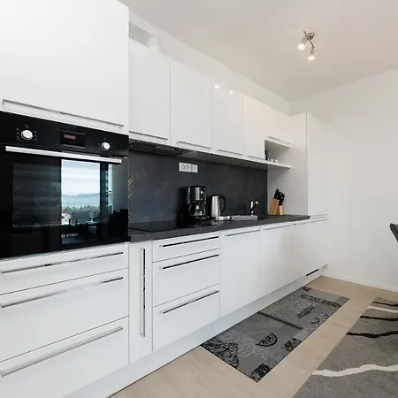 Malo Center - Rooftop, Wifi, Parking *