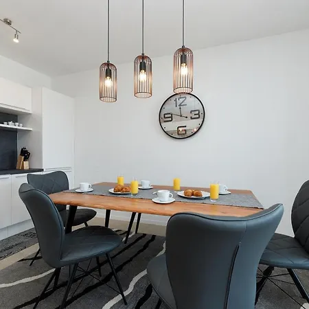 Malo Center - Rooftop, Wifi, Parking Zadar