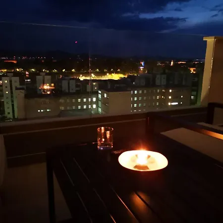 Malo Center - Rooftop, Wifi, Parking Apartment *