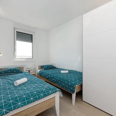 Apartment Malo Center - Rooftop, Wifi, Parking *