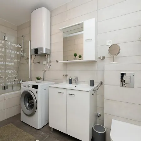 Malo Center - Rooftop, Wifi, Parking Apartman *
