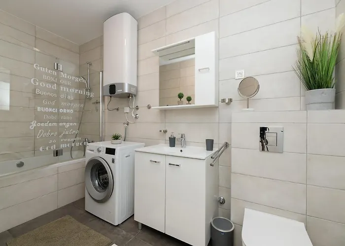 Malo Center - Rooftop, Wifi, Parking Διαμέρισμα *