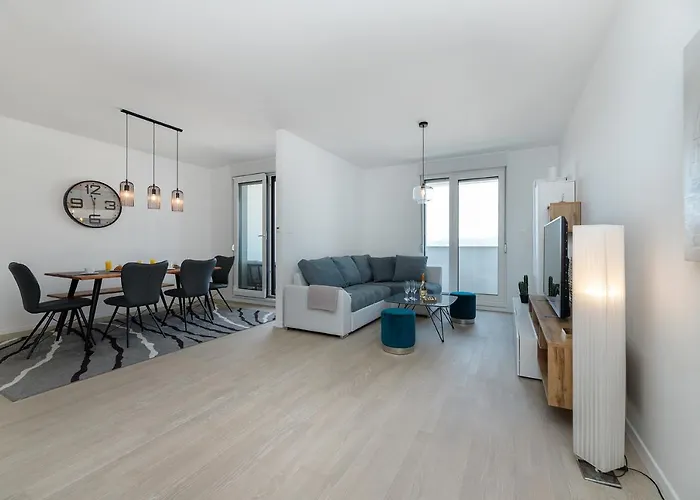 Malo Center - Rooftop, Wifi, Parking Ζαντάρ