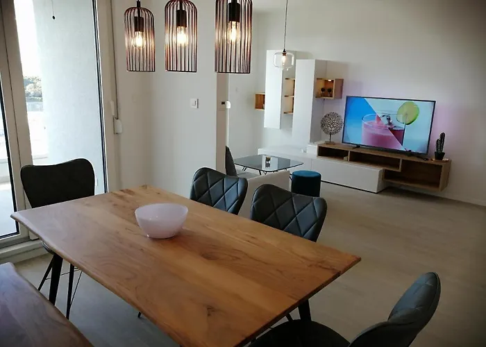 Διαμέρισμα Malo Center - Rooftop, Wifi, Parking *